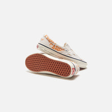 Load image into Gallery viewer, Vault by Vans OG Classic Slip-On LX (Youth Sizes)
